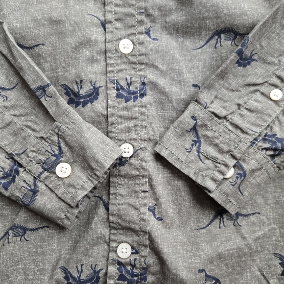 Red Black 1/4 Zip Pullover & Olive Green Dino Print Button Down Dress Shirt EUC - Picture 12 of 17